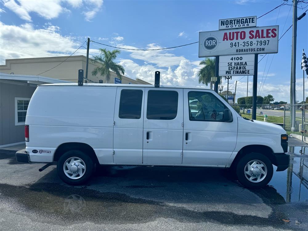 2011 FORD ECONOLINE E150