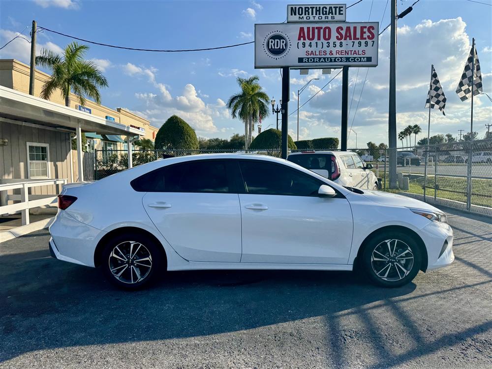 2024 KIA FORTE LX 14K MILES